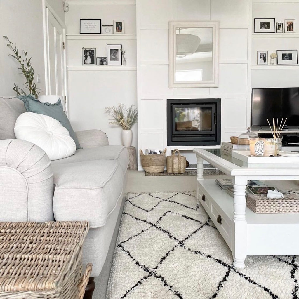 Should You Put a Rug in a Small Room