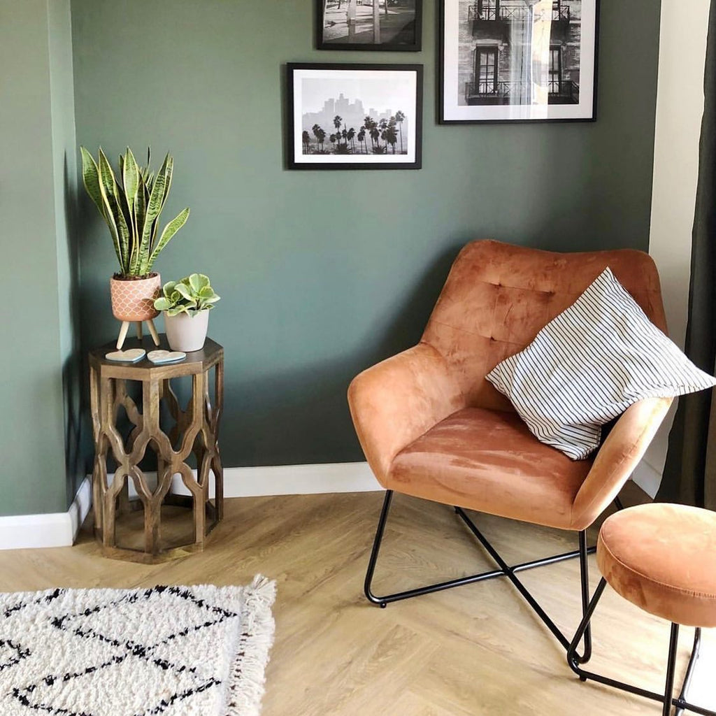 What Rugs Make a Room Look Bigger?