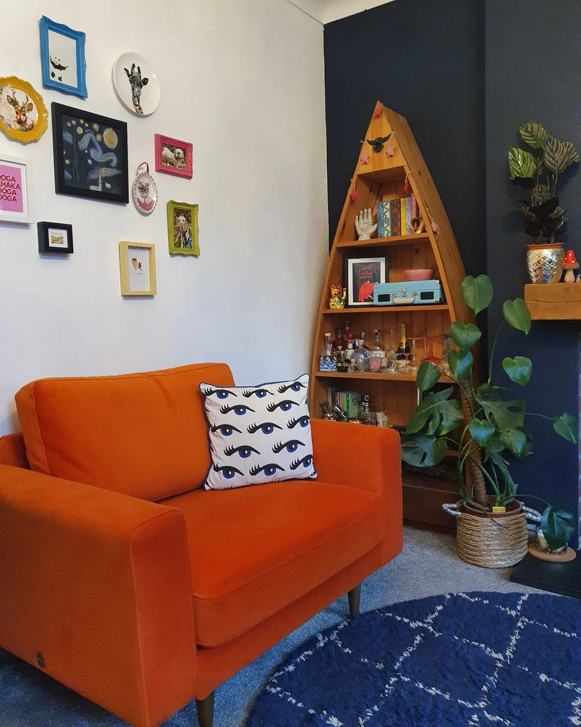 Round Out Your Living Room Décor with a Circle Rug