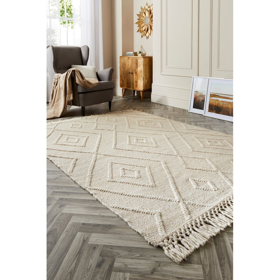 Wool You Be Mine? Fall in Love with the Comfort and Durability of Wool Rugs from Rug Love