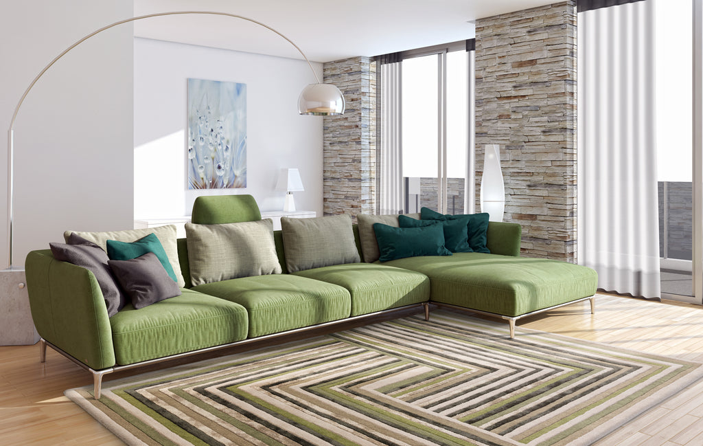 What are the disadvantages of a wool rug?