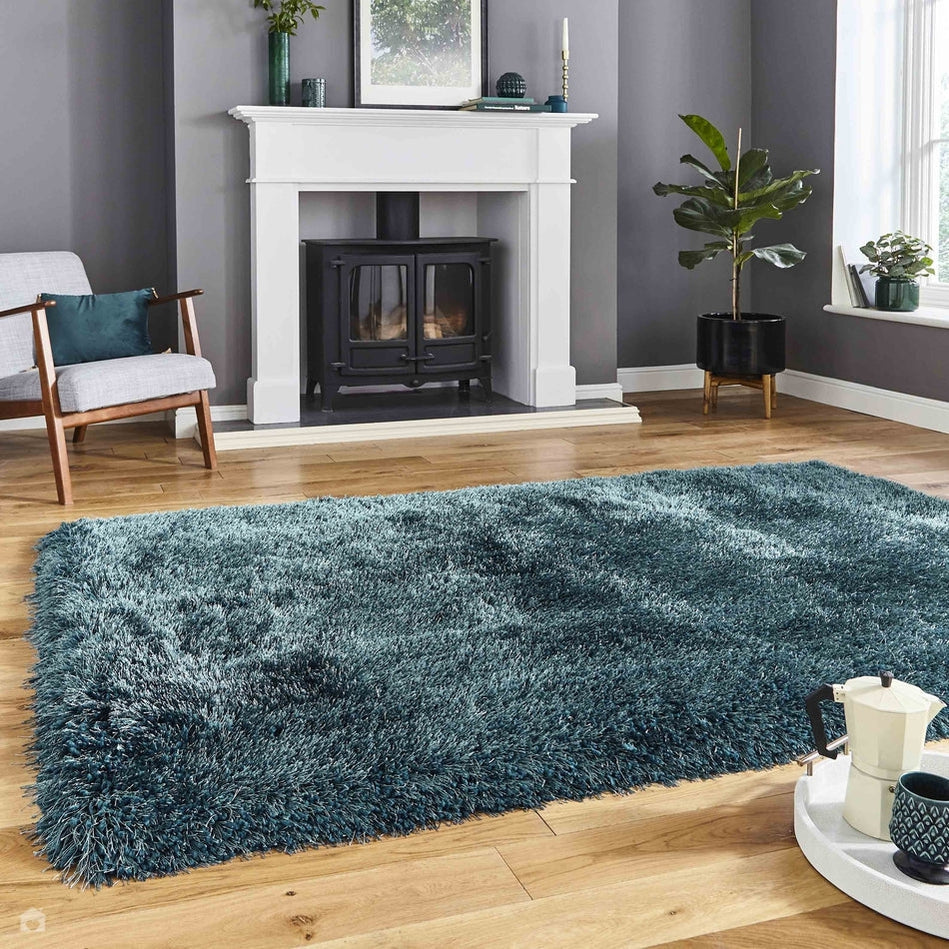 The Cosy Appeal of Shaggy Rugs: A Guide to Colours and Styles