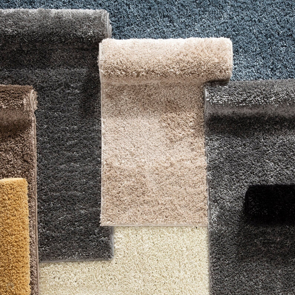 Polyester V's Polypropylene: A Detailed Comparison