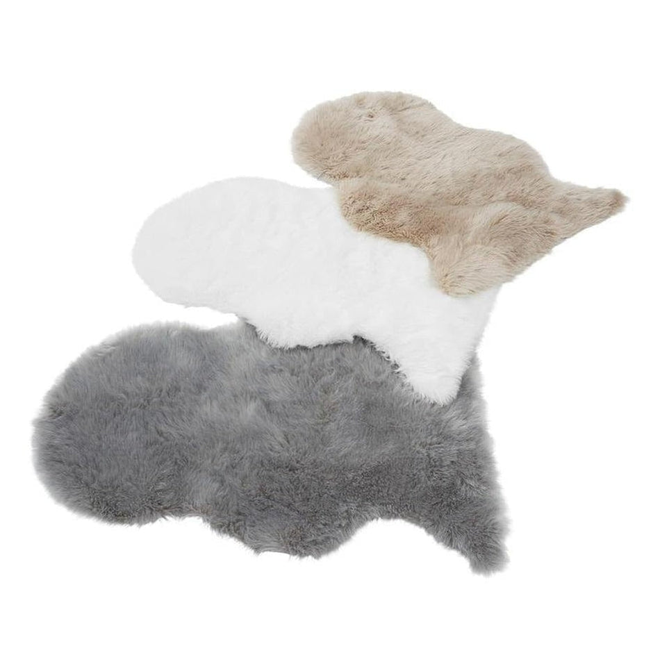 The Comfort and Practicality of Bedside Rugs: A Guide to Choosing the Perfect One