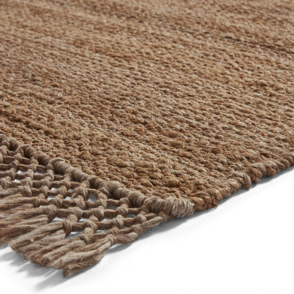 Knot Your Average Rug: The Woven Magic Behind Your Favorite Floor Coverings