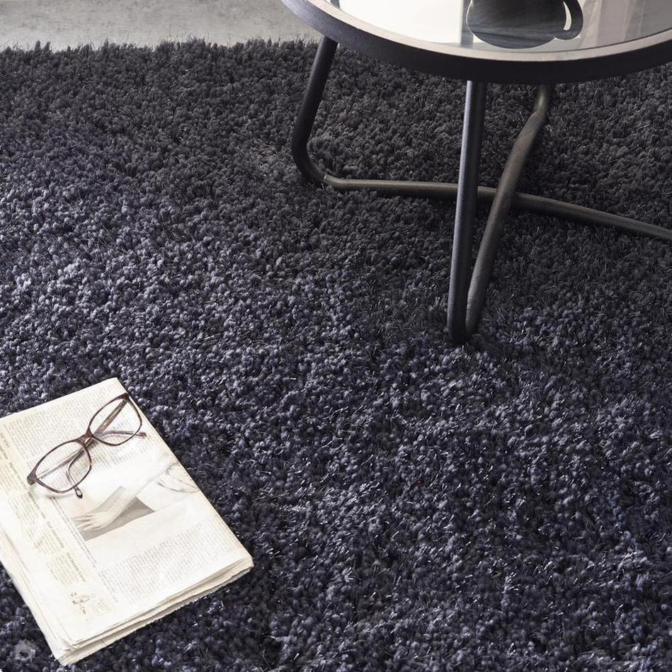 Plush Rugs: Adding Style and Comfort to Your Home Decor