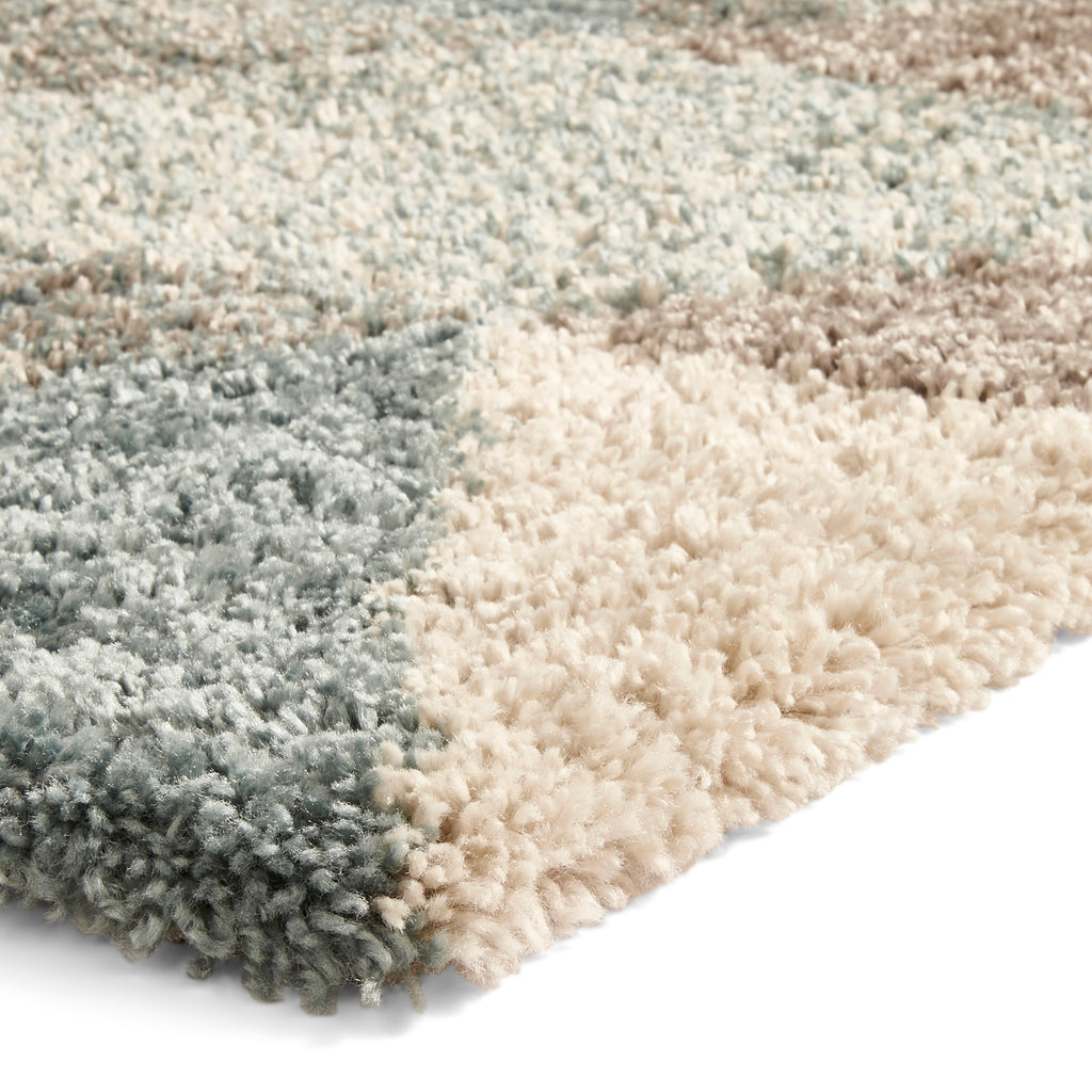 Unravelling Rug Mysteries: What is Pilling and How to Prevent It?