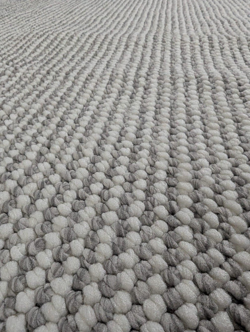 Boucle E6404 Modern Plain Textured Beaded Boucle Pile Soft-Touch Polyester Flatweave White/Grey Rug