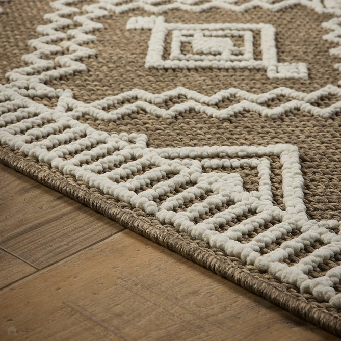 Atlas Diamond Coffee Rug