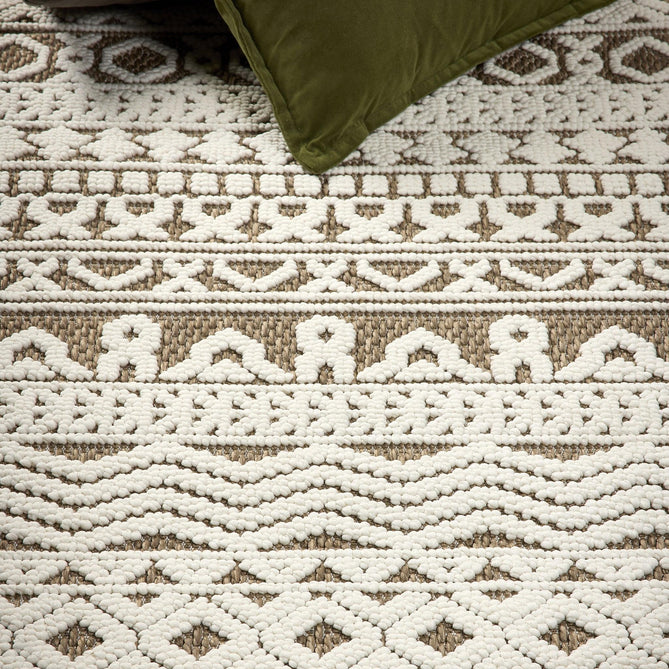 Atlas Graphic Coffee Rug