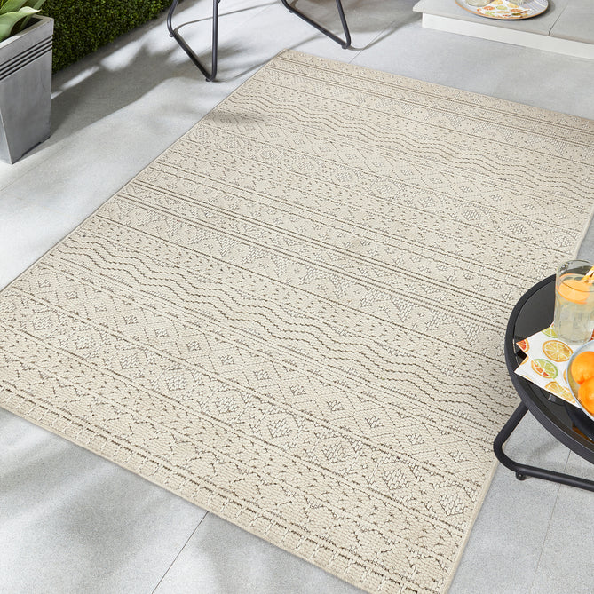 Atlas Graphic Cream Rug