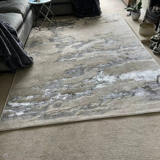 Aurora AU02 Cloud Modern Abstract Distressed Marbled Metallic Shimmer Textured High-Density Soft Smooth Low Profile Polyblend Short-Pile Grey/Beige/Silver/Cream/White Runner