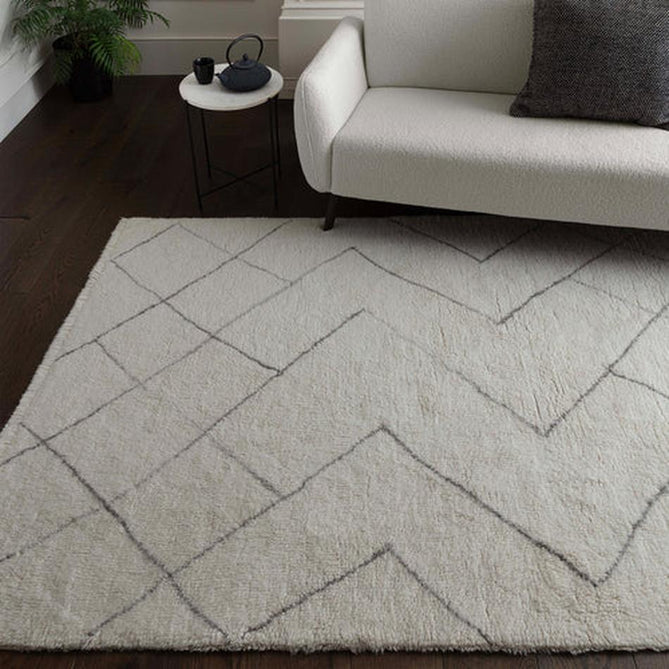 Washable Azera Rhombus Modern Moroccan Berber Hand-Woven Textured Soft Plush Mid-Height Wool Shaggy Cream/Stone Grey Rug
