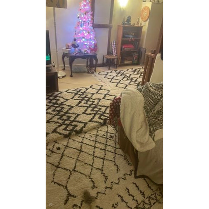 Boho 5402 Modern Moroccan Berber Soft Plush Shaggy White/Black Rug-Think Rugs-Rug Love - The Most Loved Rug Store