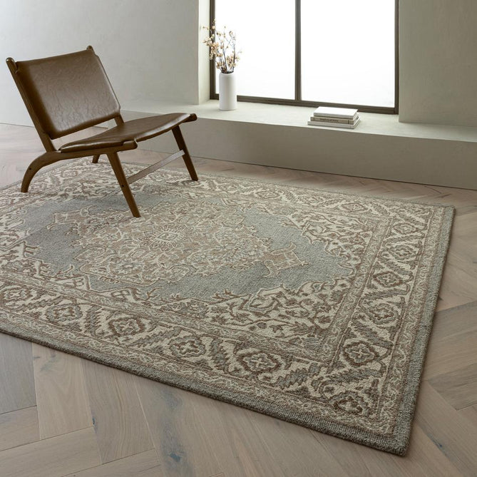 Bronte Traditional Persian Medallion Bordered Hand-Woven Textured Fine Wool Loop Pile Low Profile Short Pile Pile Natural/Beige/Grey Rug
