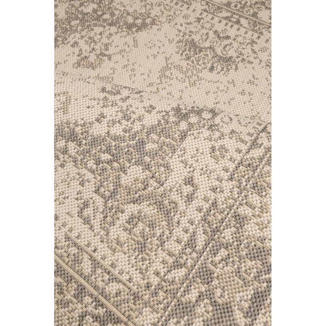 County Medallion Silver In-Outdoor Flatweave Runner