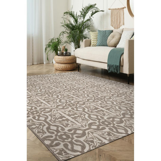 County Victorian Natural In-Outdoor Flatweave Runner