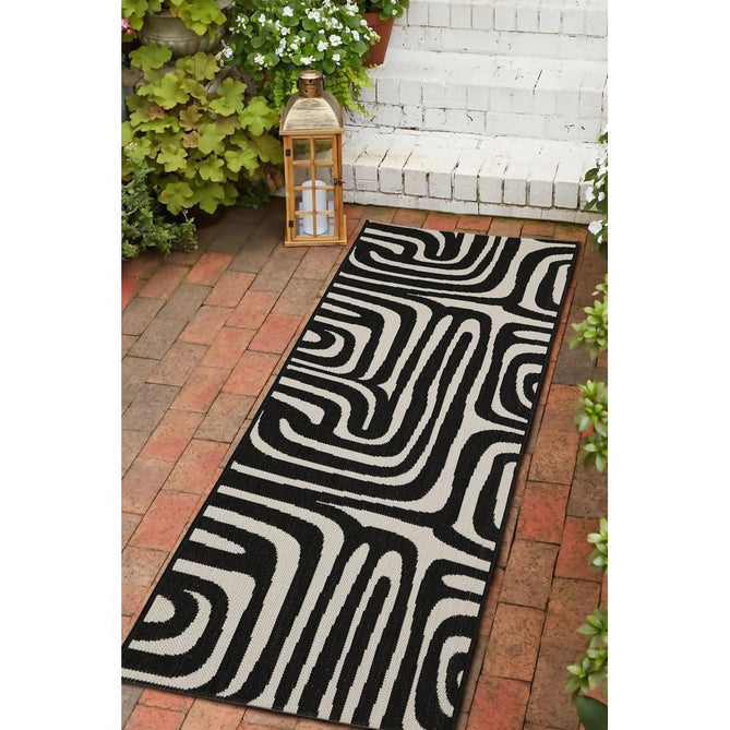 County Zebra Black In-Outdoor Flatweave Runner