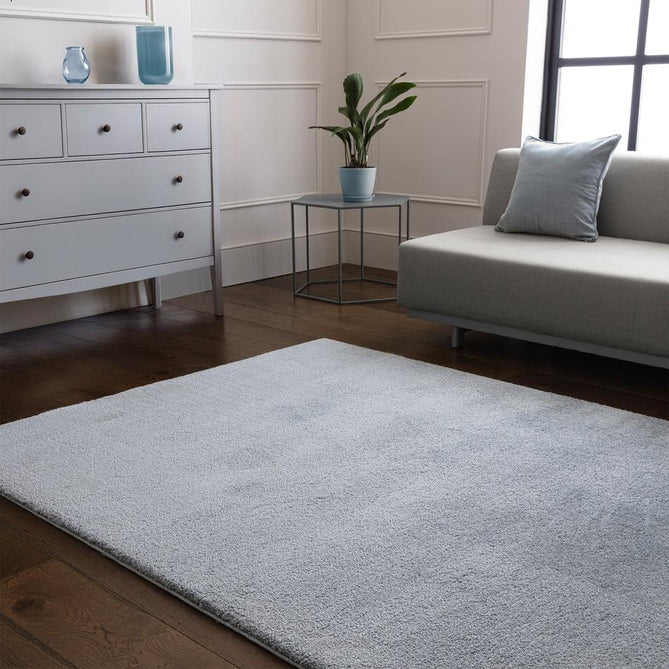 Como Plush Plain Super-Soft Silky Shimmer High-Density Mid-Height Fine-Yarn Textured Polyester Shaggy Soft Powder Blue Rug
