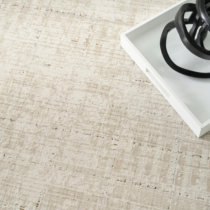 DKNY Grand Street GRN02 Ivory/Beige Rug