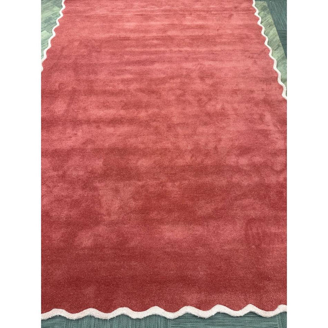 Scalloped Elsie Modern Plain Scalloped Border Hand-Woven Wool Warm Coral Red/Dusty Pink Rug