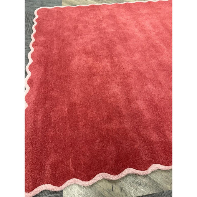Scalloped Elsie Modern Plain Scalloped Border Hand-Woven Wool Warm Coral Red/Dusty Pink Rug