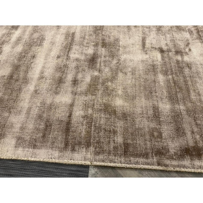 Blade Modern Plain Distressed Tonal Metallic Shimmer Hand-Woven Soft Textured Tip Sheared Loop Pile Silky Viscose Flatweave Moleskin Rug