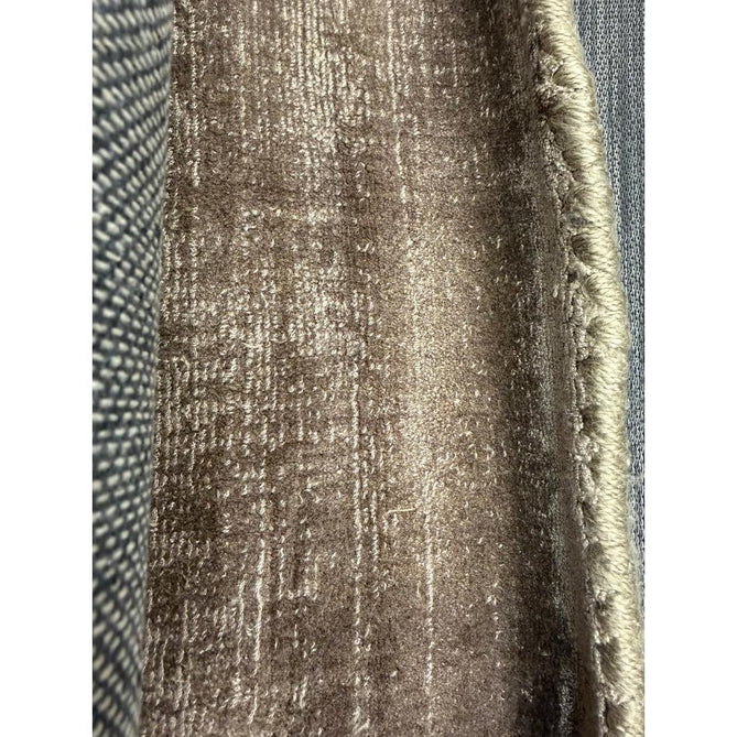 Blade Modern Plain Distressed Tonal Metallic Shimmer Hand-Woven Soft Textured Tip Sheared Loop Pile Silky Viscose Flatweave Moleskin Rug