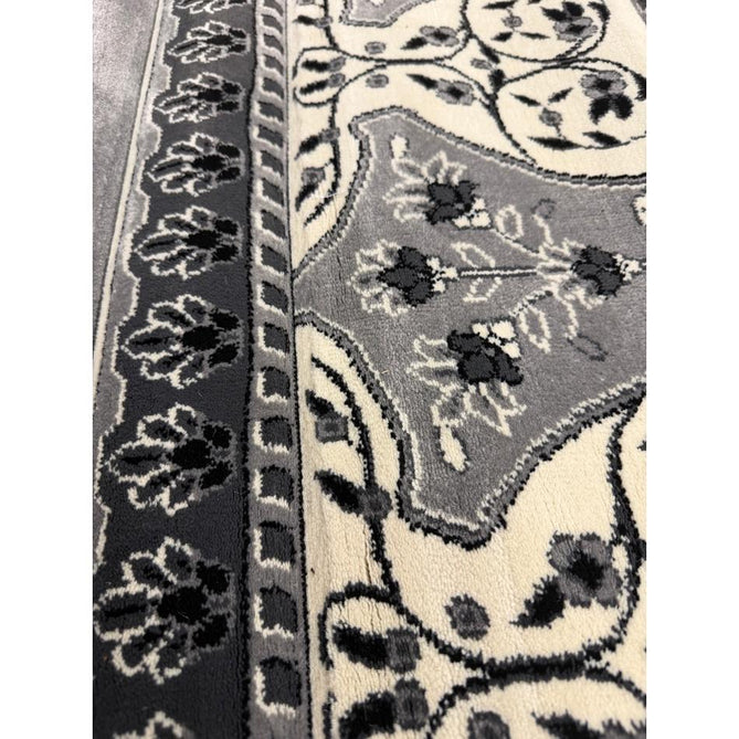Heritage 4400 Traditional Medallion Floral Tonal Vine Border Soft Carved Hi-Low Durable Polypropylene Mid Grey/Silver/Charcoal/White Rug