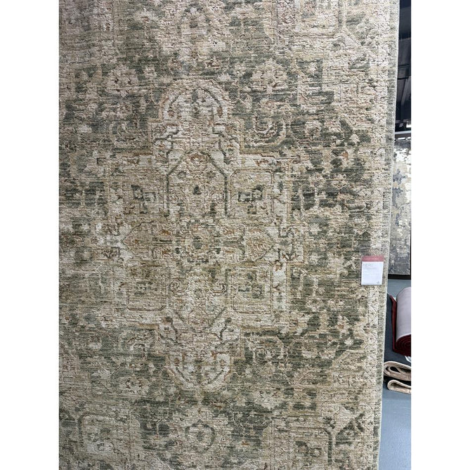 Heriz HE02 Serapi Traditional Persian Vintage Distressed Shimmer Tonal Textured Hi-Lo Space-Dyed Soft-Touch Polyester Low-Profile Short Pile Green Rug