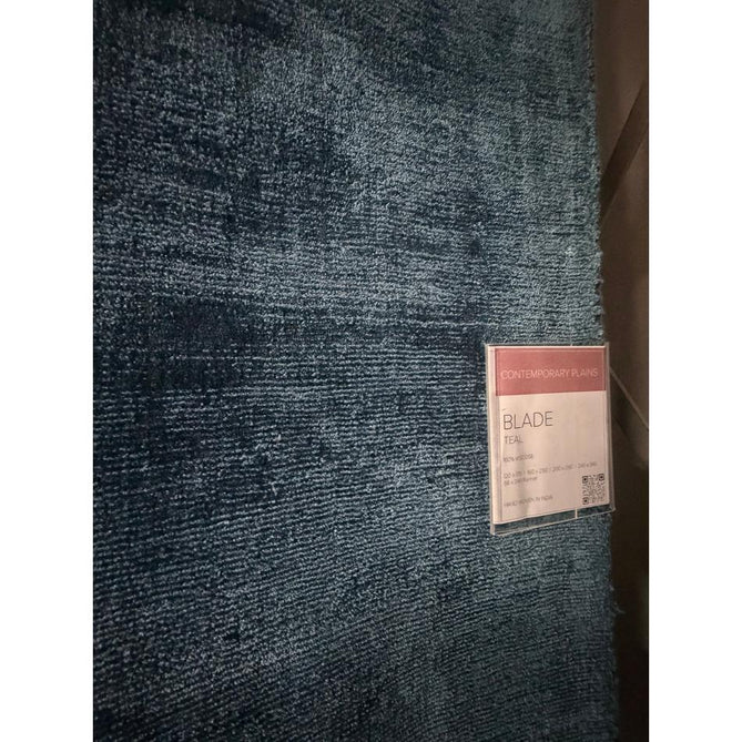 Blade Modern Plain Distressed Tonal Metallic Shimmer Hand-Woven Soft Textured Tip Sheared Loop Pile Silky Viscose Flatweave Teal Rug