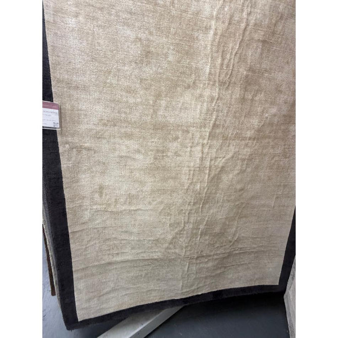 Blade Slim Border Modern Plain Distressed Tonal Metallic Shimmer Hand-Woven Soft Textured Tip Sheared Loop Pile Silky Viscose Flatweave Putty/Charcoal Border Rug