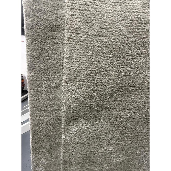 Rise Modern Plain Hi-Low Border Tonal Shimmer Hand-Carved High-Density Heavyweight Wool & Viscose Blend Silver Rug