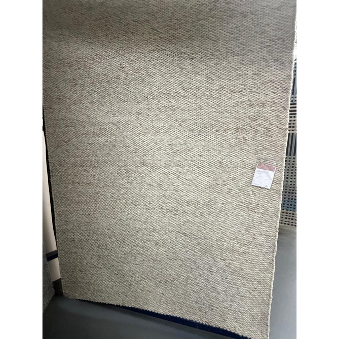 Zander Modern Plain Basketweave Hand-Woven Heavy-Weight Chunky Textured Space-Dyed Wool Blend Low-Profile Looped Pile Oyster/Natural Rug