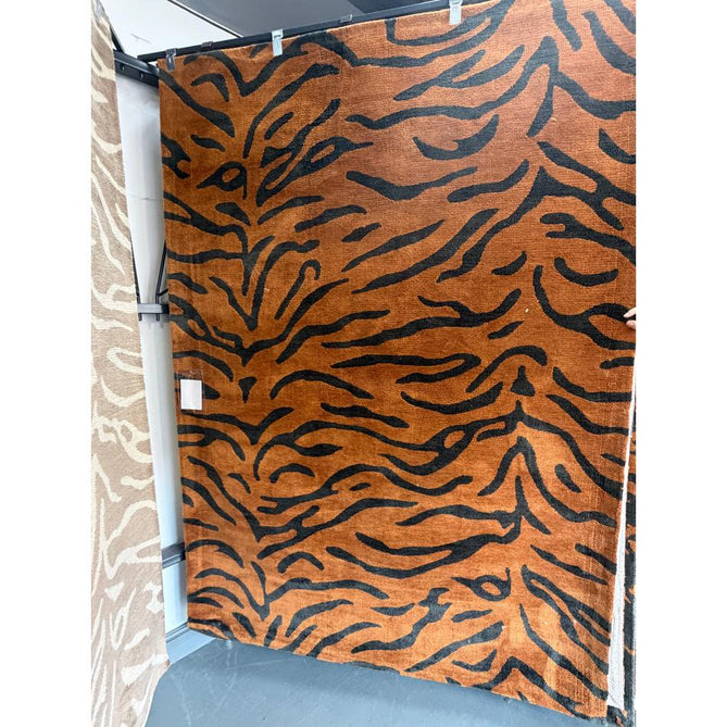 Wilder Tiger Modern Animal-Inspired Textured Soft-Touch Knitted Polyester Shimmer Durable Easy-Care Low Profile Short Pile Spice Orange/Charcoal Black Rug