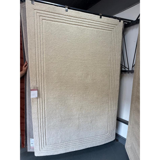 Orlo Modern Plain Tonal Variation Hand-Carved Hi-Lo Loop Pile Border Natural Undyed Wool Natural Ivory Rug