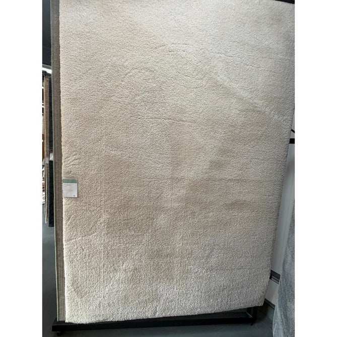 Como Plush Plain Super-Soft Silky Shimmer High-Density Mid-Height Fine-Yarn Textured Polyester Shaggy Ivory Rug