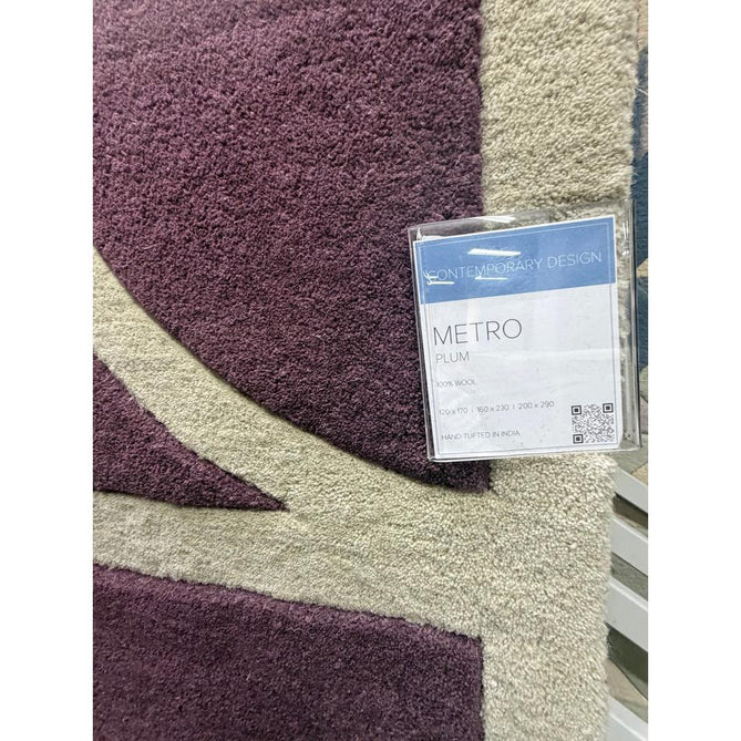 Metro Modern Geometric Hand-Carved Hi-Low Wool Plum/Beige Rug