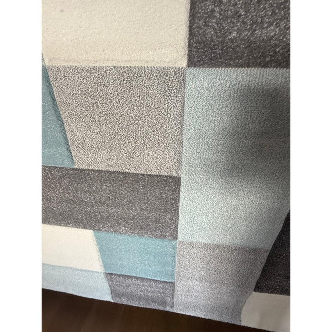 Brooklyn 646 Modern Geometric Tile Blocks Soft Hand-Carved Beige/Blue/Cream Rug