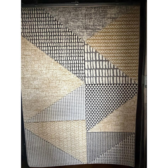 Catherine Lansfield Larsson Geo Modern Abstract Durable Easy-Care Carved High Density Polyproplyene Ochre/Grey Rug