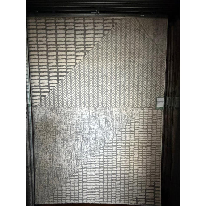 Catherine Lansfield Larsson Modern Abstract Durable Easy-Care Carved High Density Polyproplyene Grey/Cream Rug