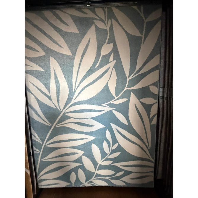 Catherine Lansfield Sorral Leaves Modern Botanical Floral Durable Easy-Care Carved High Density Polyproplyene Blue/Cream Rug