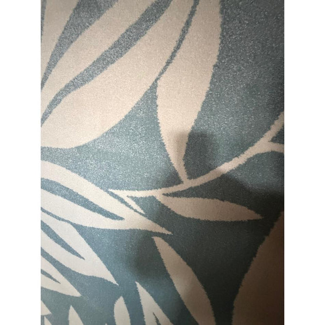 Catherine Lansfield Sorral Leaves Modern Botanical Floral Durable Easy-Care Carved High Density Polyproplyene Blue/Cream Rug