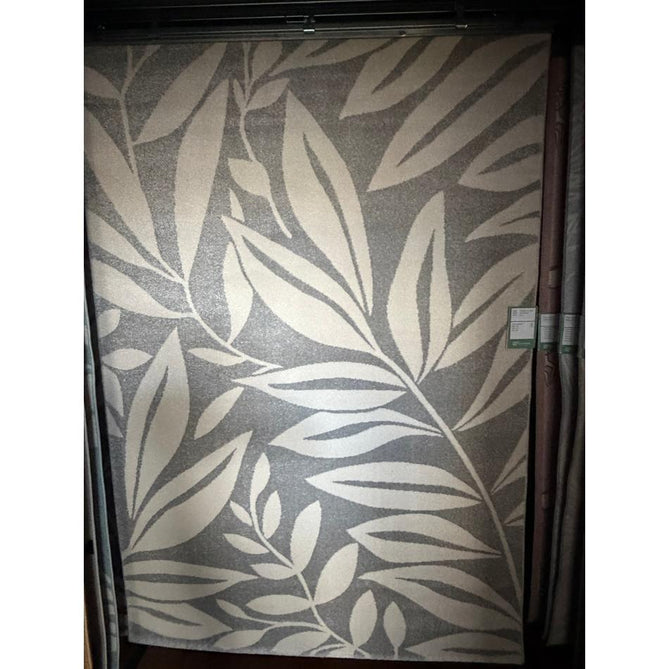 Catherine Lansfield Sorral Leaves Modern Botanical Floral Durable Easy-Care Carved High Density Polyproplyene Grey/Cream Rug