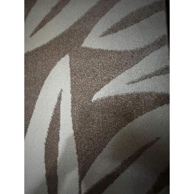 Catherine Lansfield Sorral Leaves Modern Botanical Floral Durable Easy-Care Carved High Density Polyproplyene Natural/Cream Rug