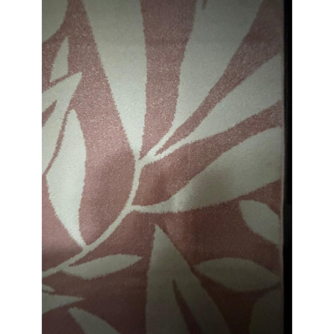Catherine Lansfield Sorral Leaves Modern Botanical Floral Durable Easy-Care Carved High Density Polyproplyene Rose/Cream Rug