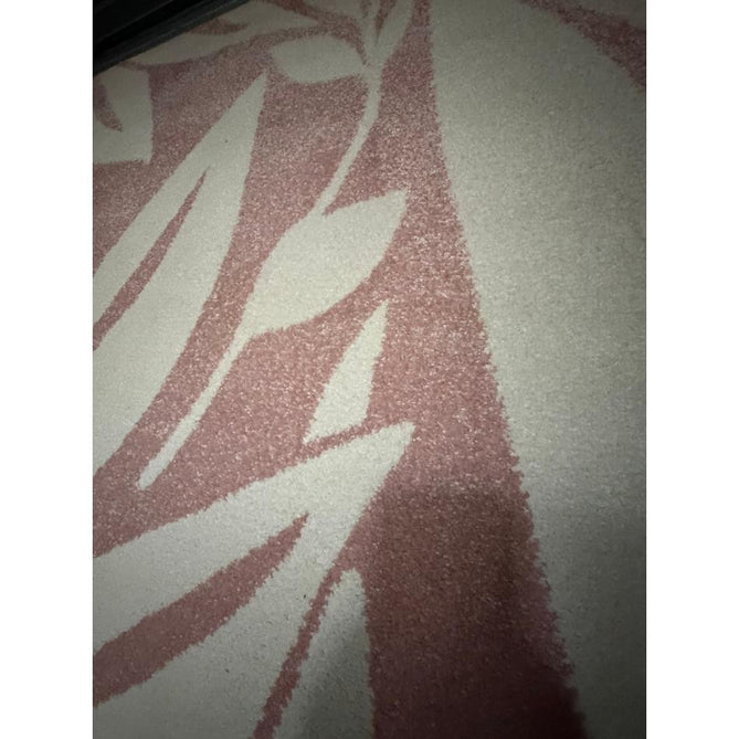 Catherine Lansfield Sorral Leaves Modern Botanical Floral Durable Easy-Care Carved High Density Polyproplyene Rose/Cream Rug