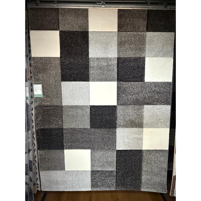 Brooklyn 646 Modern Geometric Tile Blocks Soft Carved Durable Short Pile Grey/Cream Rug