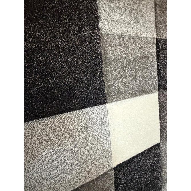 Brooklyn 646 Modern Geometric Tile Blocks Soft Carved Durable Short Pile Grey/Cream Rug