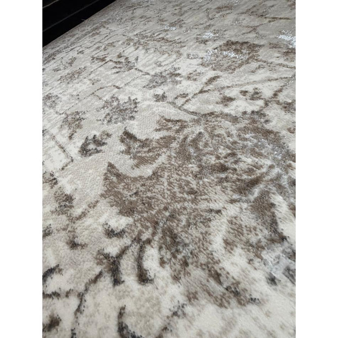 Creation 50112 Traditional Floral Medallion Border Metallic Shimmer Soft Textured Low Profile Short-Pile Beige/Ivory/Warm Taupe/Silver Rug